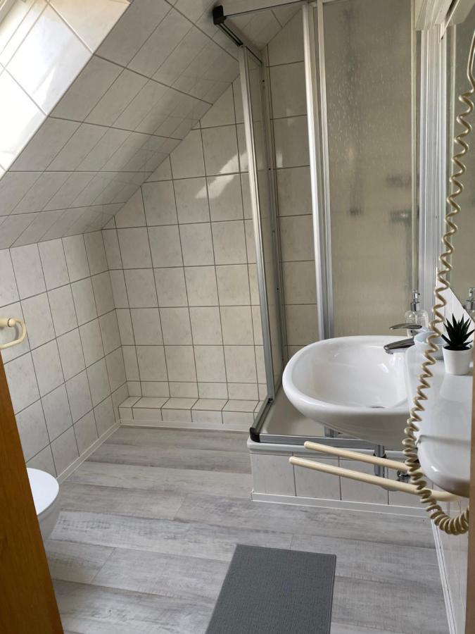 Bistro-Zur-Quelle Hotel Минден Екстериор снимка