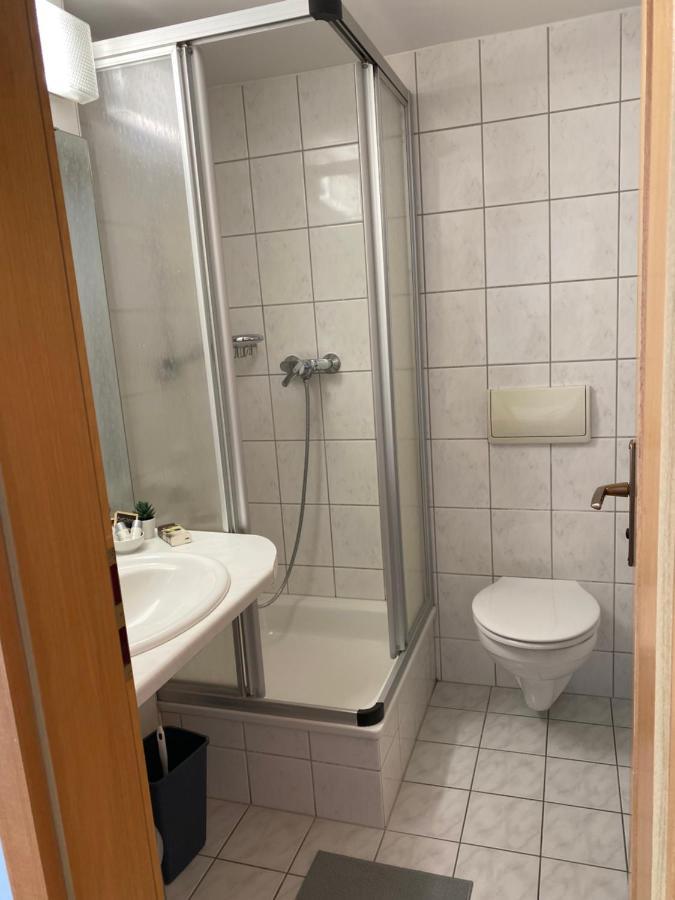 Bistro-Zur-Quelle Hotel Минден Екстериор снимка